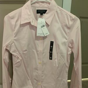 Banana Republic Size 4 Non-Iron Button Down Shirt
